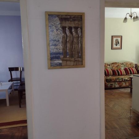 Era Echoes - Preserved Historical Apartment Tiran Dış mekan fotoğraf