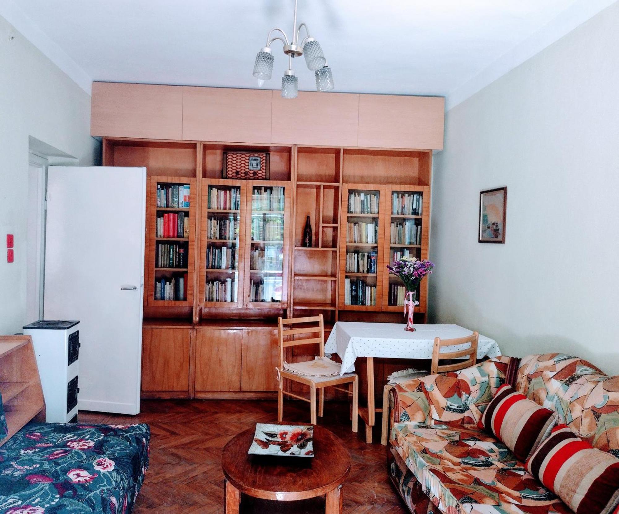 Era Echoes - Preserved Historical Apartment Tiran Dış mekan fotoğraf