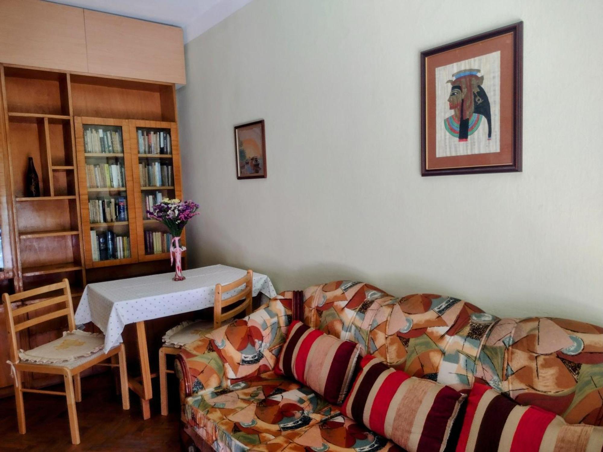 Era Echoes - Preserved Historical Apartment Tiran Dış mekan fotoğraf