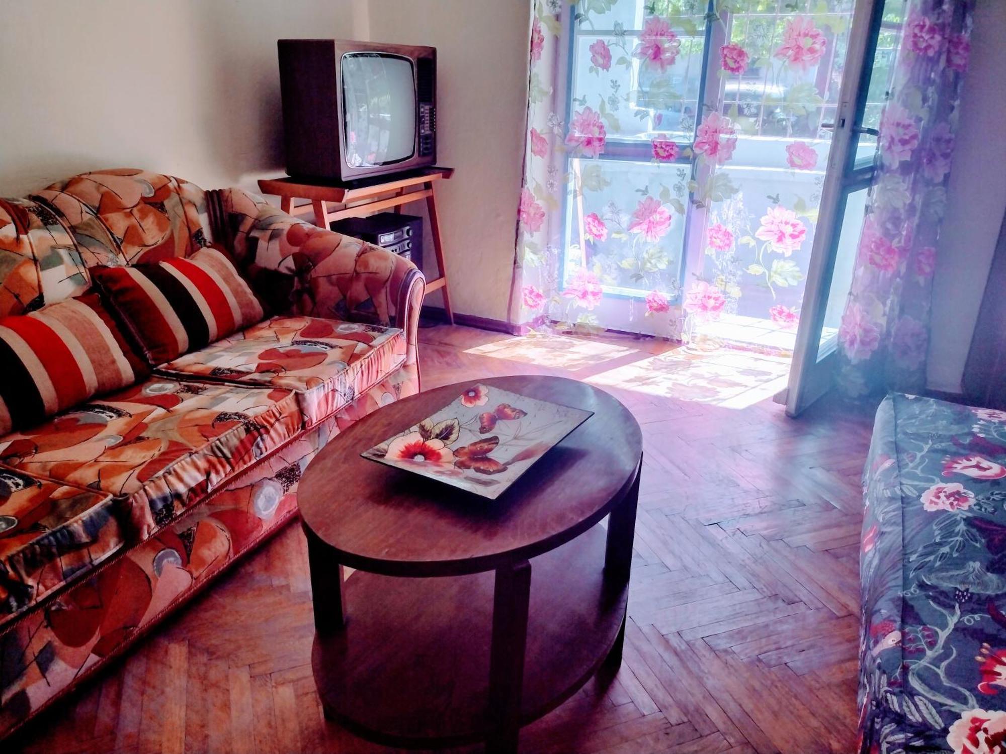 Era Echoes - Preserved Historical Apartment Tiran Dış mekan fotoğraf
